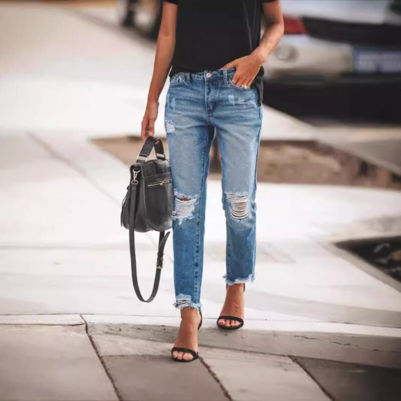 Women's Ripped Non-elastic Retro Fashion Jeans - Image 3