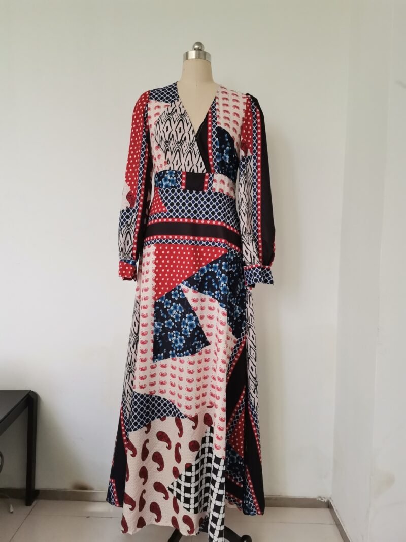 Backless Temperament Printed Bohemian Dress - Image 4