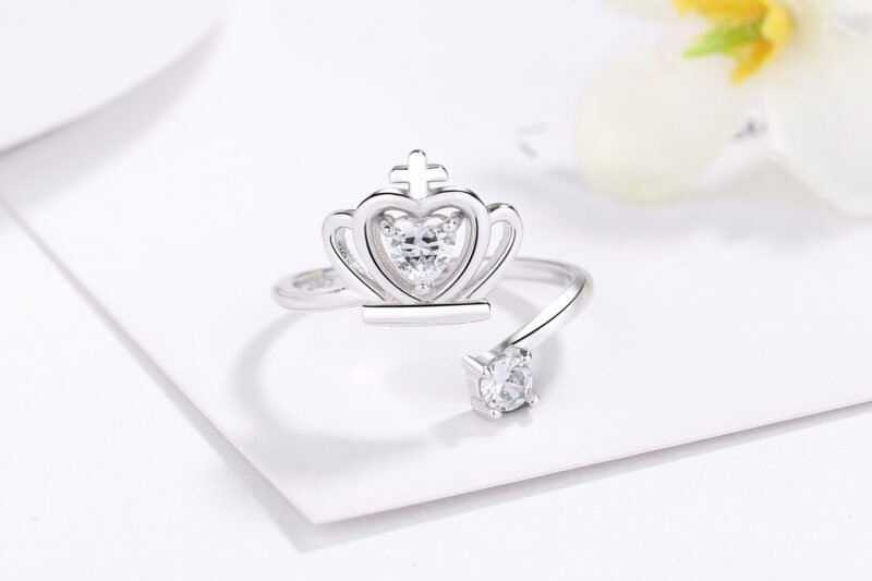 Adjustable ring with diamond crown - Image 7
