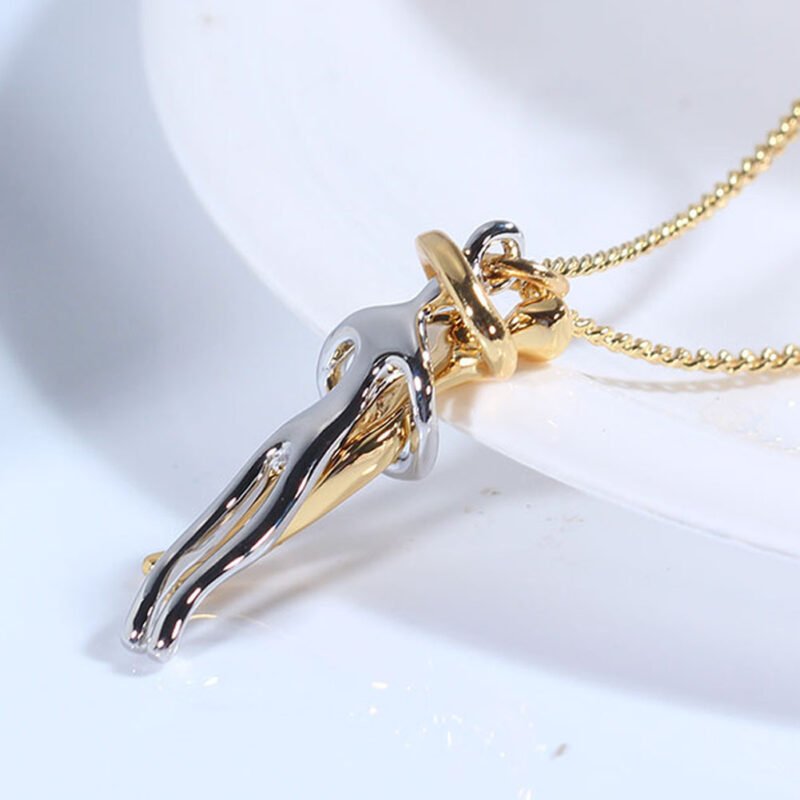 Love Hug Necklace Unisex Men Women Couple Jewelry Simple Temperament Clavicle Chain Valentines Day Lover Gift - Image 2