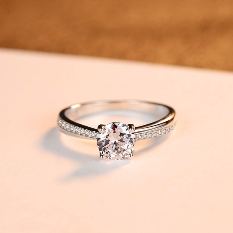 Sterling silver ring fashion ring claw set zircon - Image 4