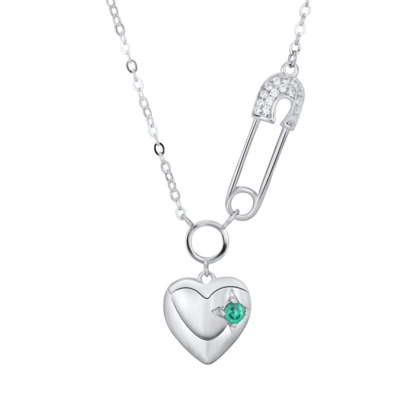 Cool Necklace Women's Fashion S925 Silver Emerald Heart Pendant Paper Clip - Image 4
